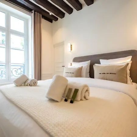 Luxury One Bedroom Flat Near Le Louvre I 아파트 *