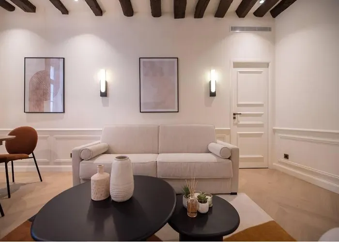 아파트 Luxury One Bedroom Flat Near Le Louvre I *
