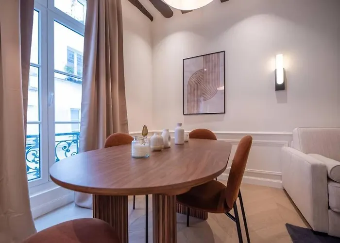 Luxury One Bedroom Flat Near Le Louvre I * 파리